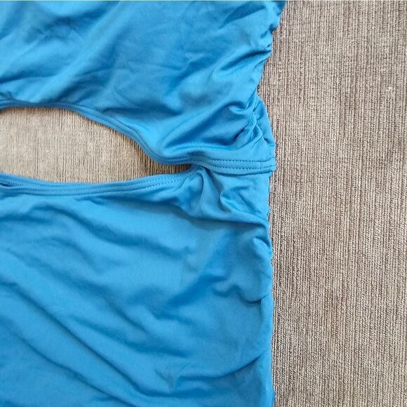 Vince Camuto Azure Blue Asymmetric knotted neck cut out side swimsuit Sz 10 - Picture 2 of 10
